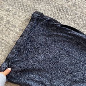 Lululemon mint condition Vinyasa convertible scarf